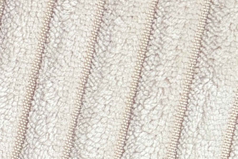 Close-up van de Shappy Corduroy in Vanilla