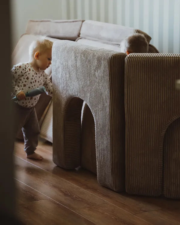 Tunnel built from the sofa and the Arches